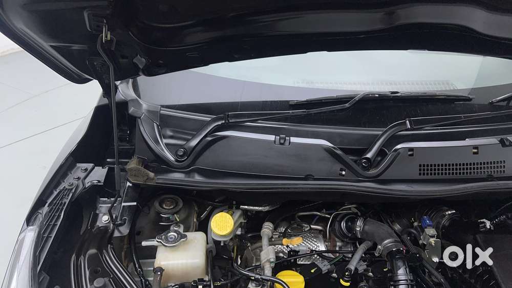 Nissan Magnite 1.0 Xv Turbo Cvt, 2021, Petrol