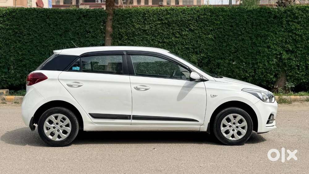 Hyundai I20 Magna 1.2 Mt, 2019, Petrol