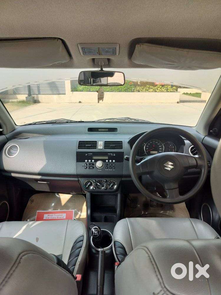 Maruti Suzuki Swift Dzire 1.2 Vxi Bsiv, 2010, Petrol