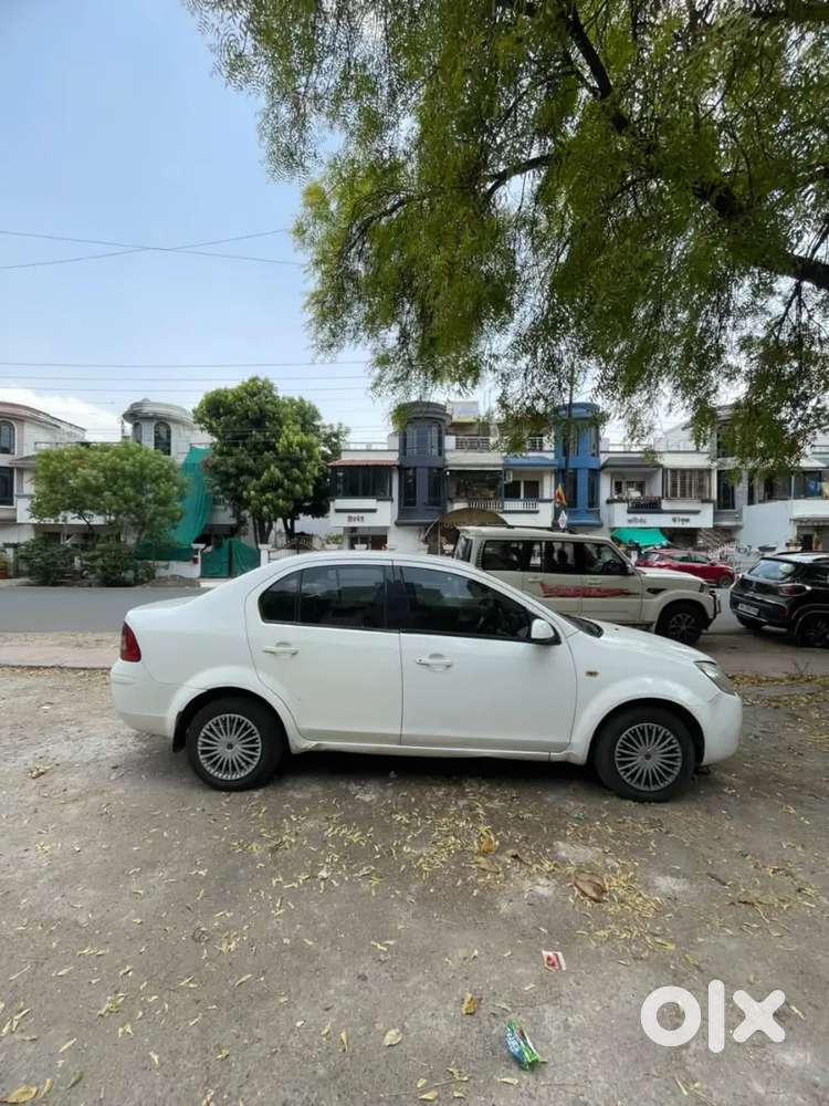 Ford Fiesta Classic 2012 Diesel 120000 Km Driven