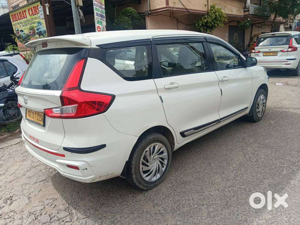 Maruti Suzuki Ertiga 1.5 Tour M Cng, 2024, Cng & Hybrids