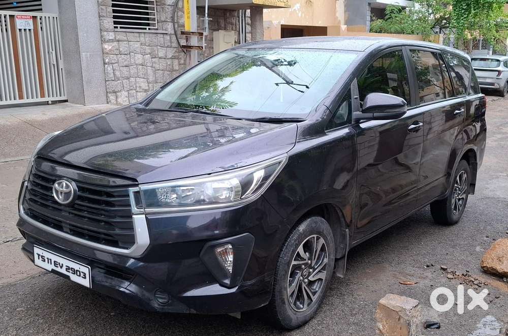 Toyota Innova Crysta Auto Diesel 75000 Km Driven