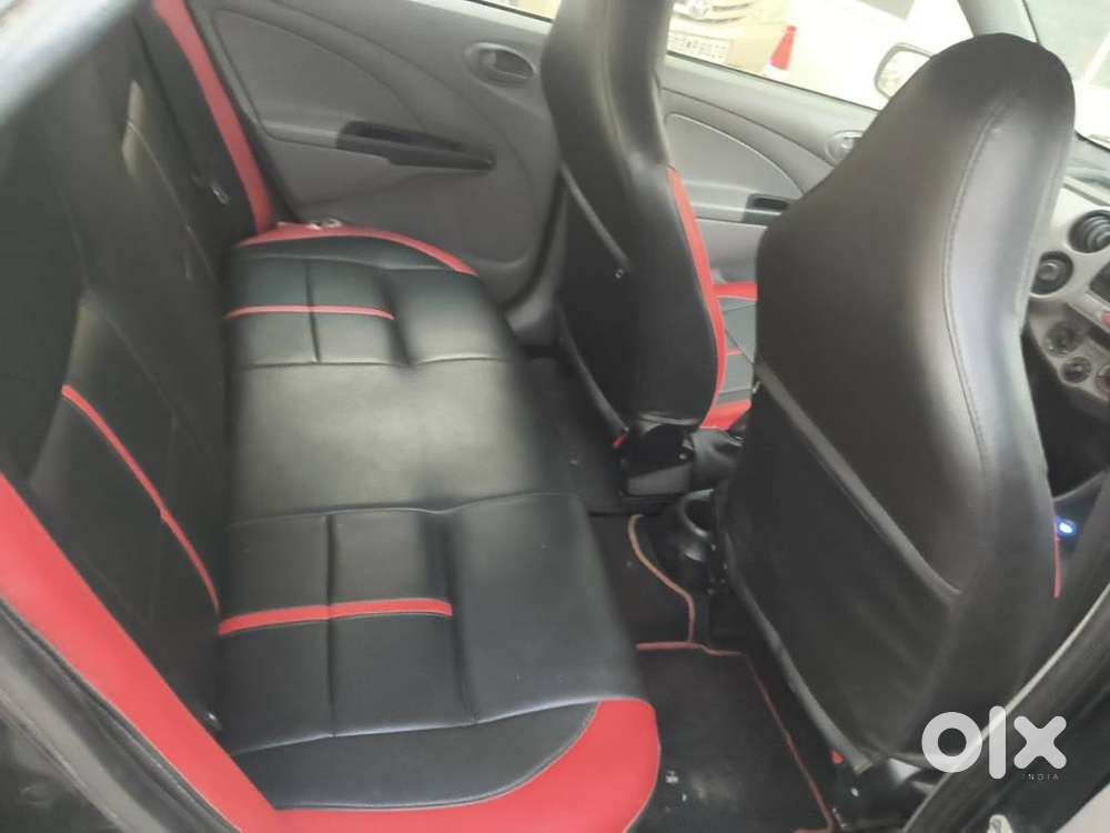 Toyota Etios 2010-2012 G, 2011, Petrol