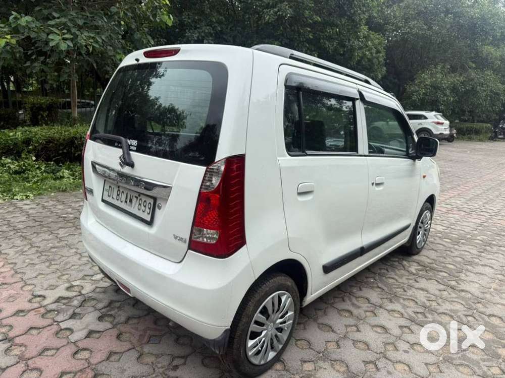 Maruti Suzuki Wagon R Vxi Amt1.2, 2016, Petrol