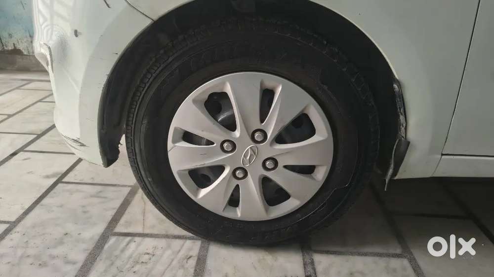 Hyundai I10 Sportz Petrol 2011