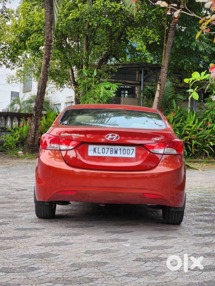 Hyundai Elantra Sx At, 2012, Petrol