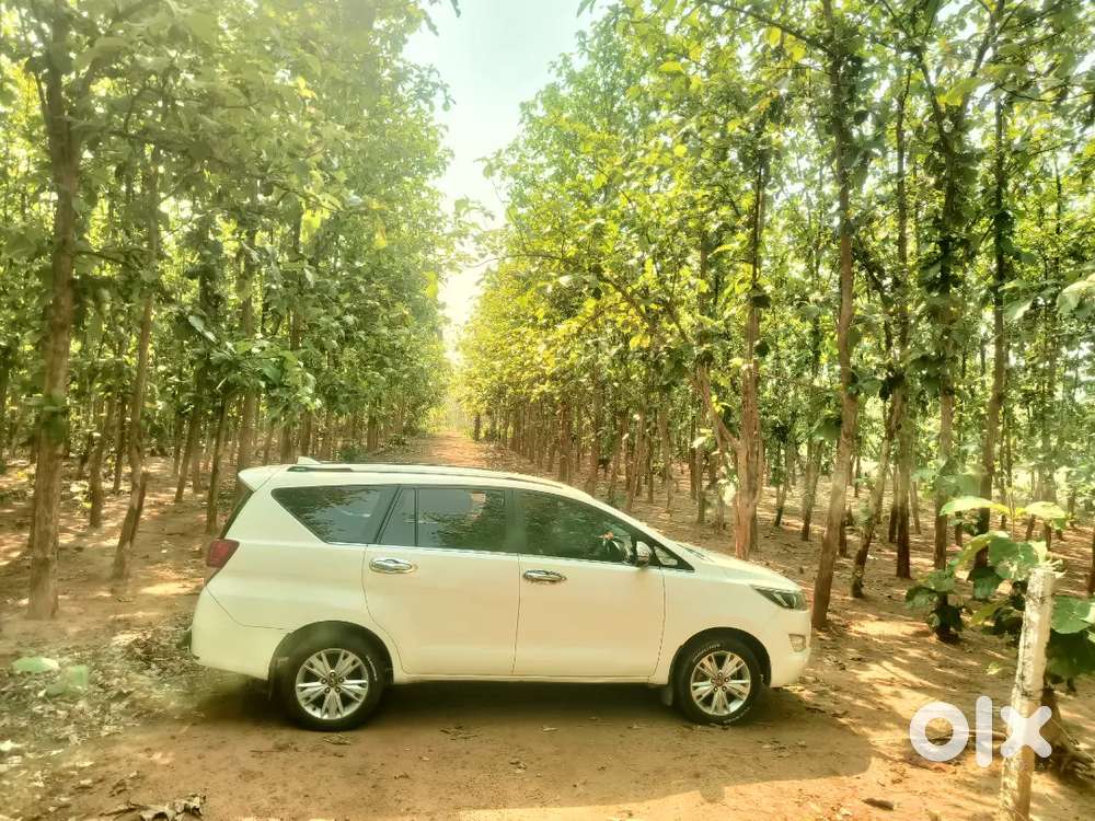 Innova Crysta Z 2020 Bs4