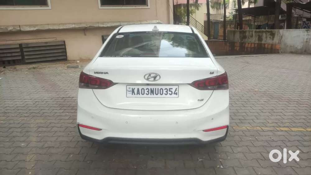Hyundai Verna Fluidic 1.6 Vtvt Sx, 2019, Petrol