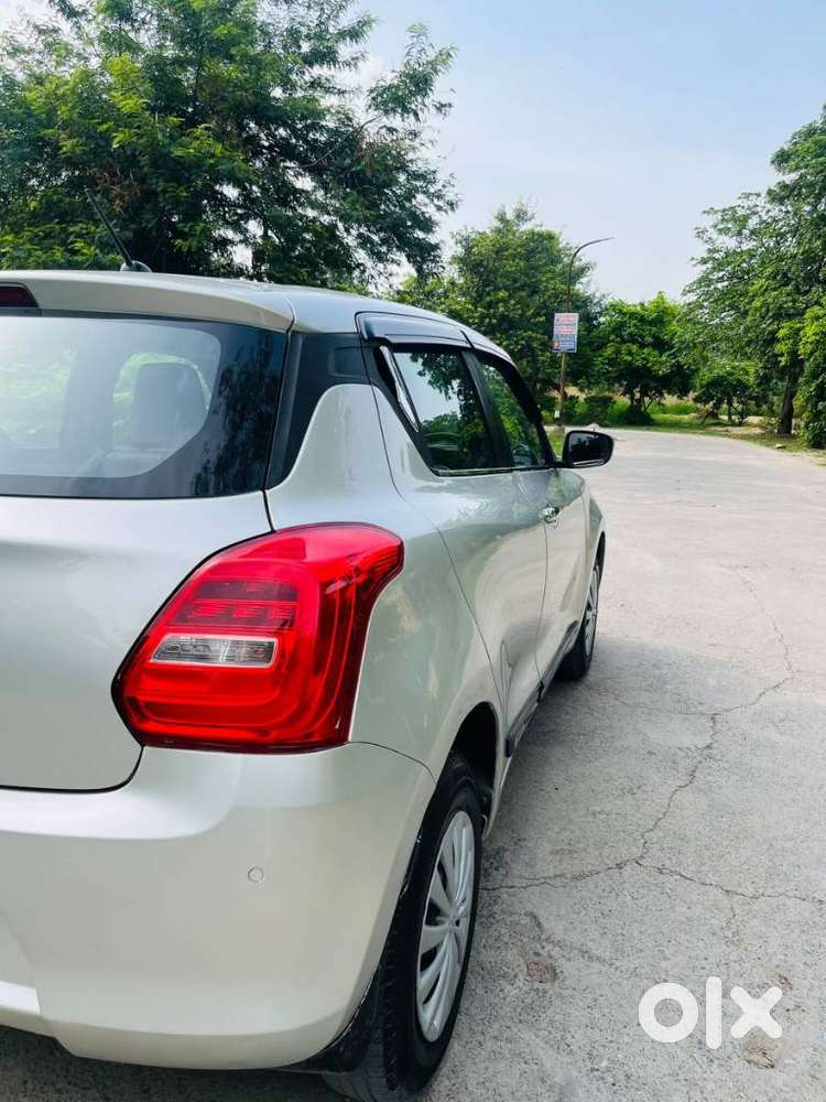 Maruti Suzuki Swift Vxi Optional, 2021, Petrol