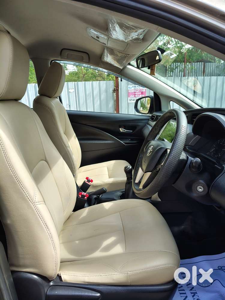 Toyota Innova Crysta 2.4 Gx Mt 8s, 2016, Diesel