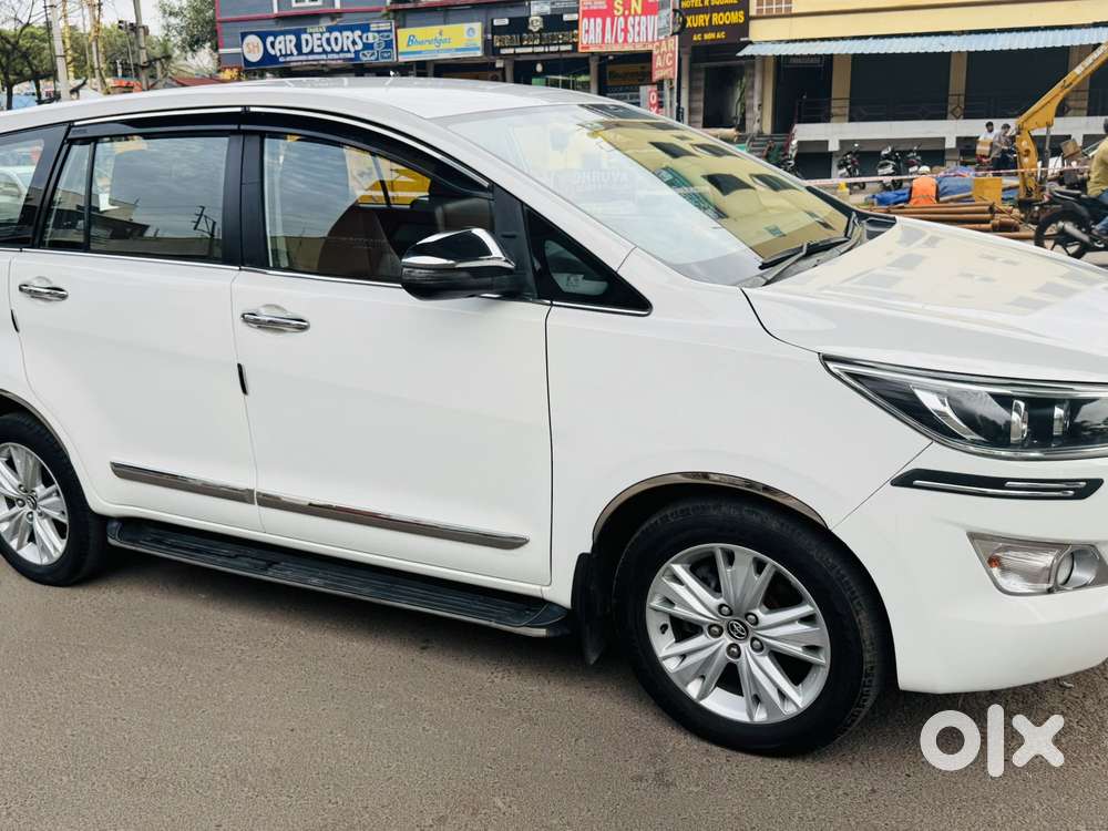 Toyota Innova Crysta 2.8 Zx At, 2018, Diesel