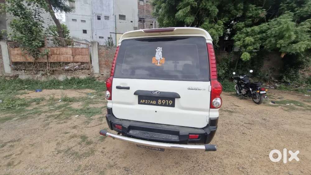 Mahindra Scorpio 2012 Diesel Manual