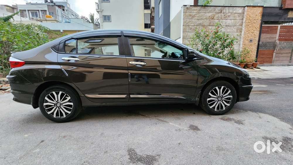 Honda City Zx 2017 Petrol Automatic