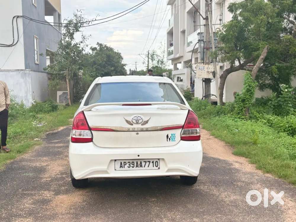 Toyota Etios 2012