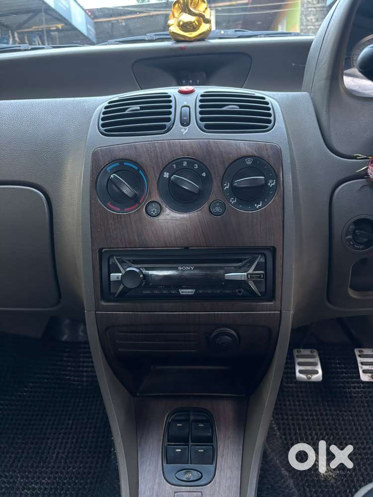 Tata Indigo Ecs Ecs Glx, 2012, Petrol