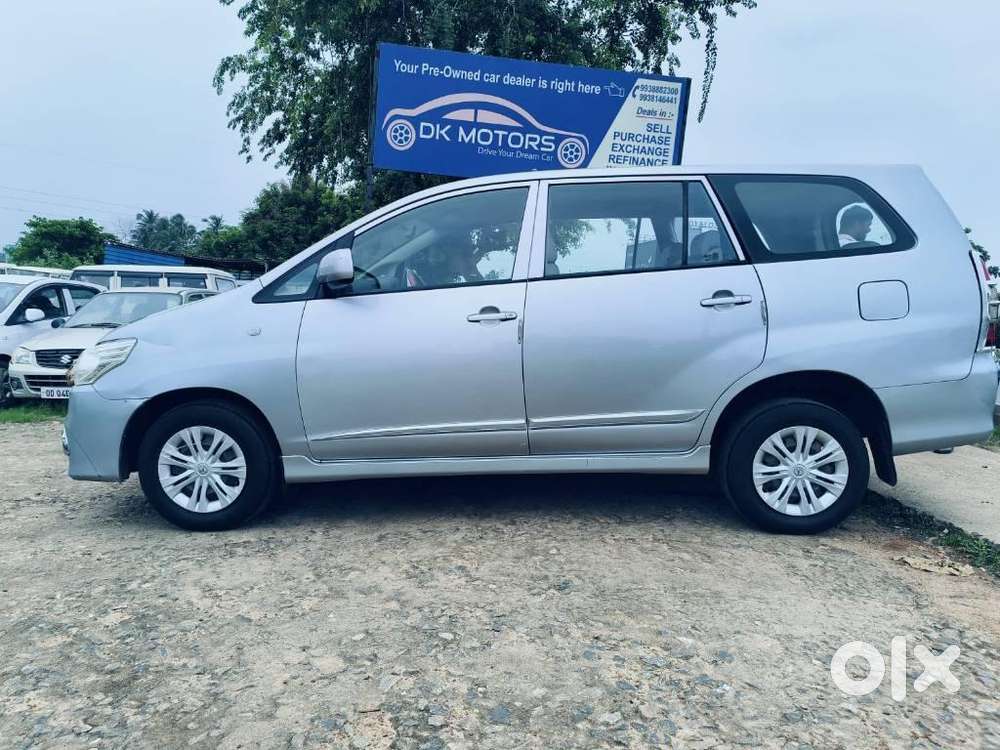 Toyota Innova 2.5 G (diesel) 8 Seater, 2016, Diesel