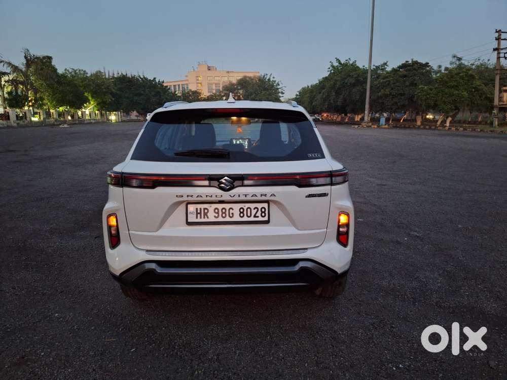Maruti Suzuki Grand Vitara, 2022, Petrol