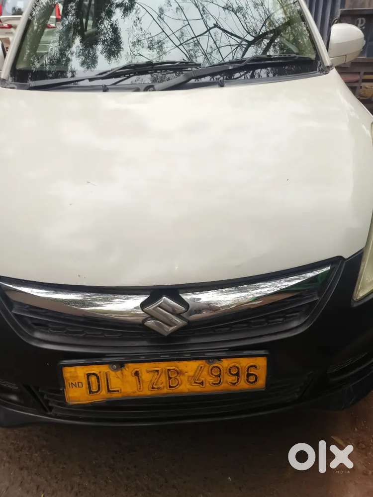 2017 Maruti Dzire Lxi 2nd Owner