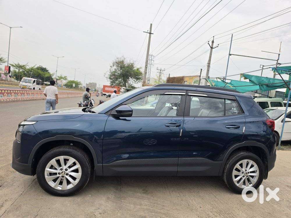 Skoda Kylaq Signature At, 2025, Petrol