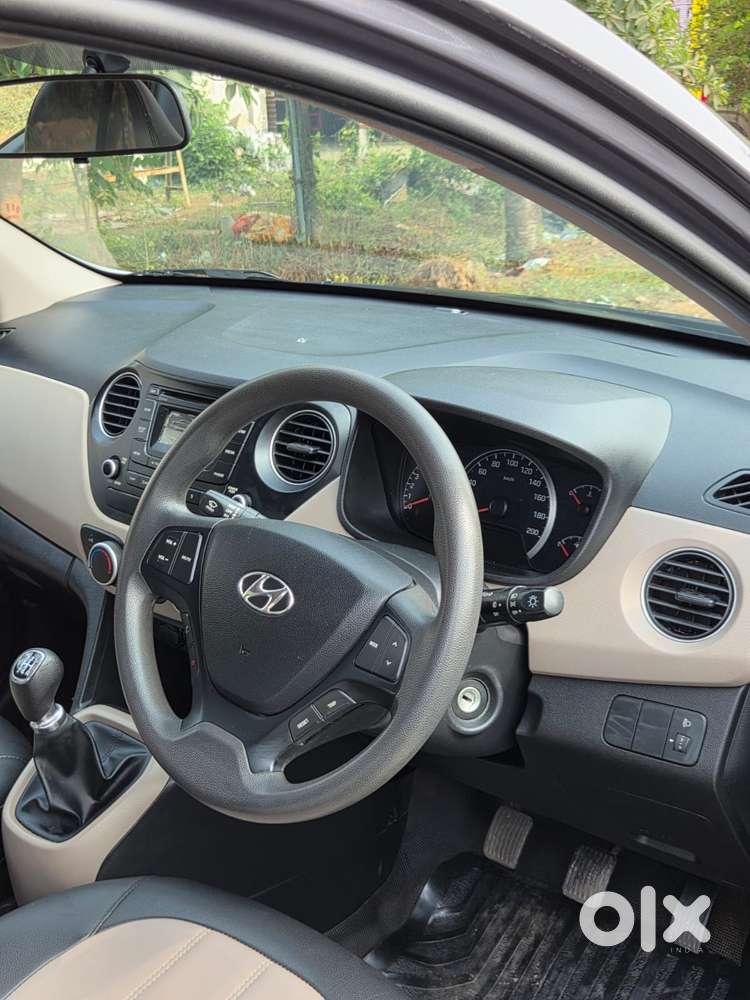 Hyundai Grand I10 Sportz 1.2 Kappa Vtvt, 2015, Petrol