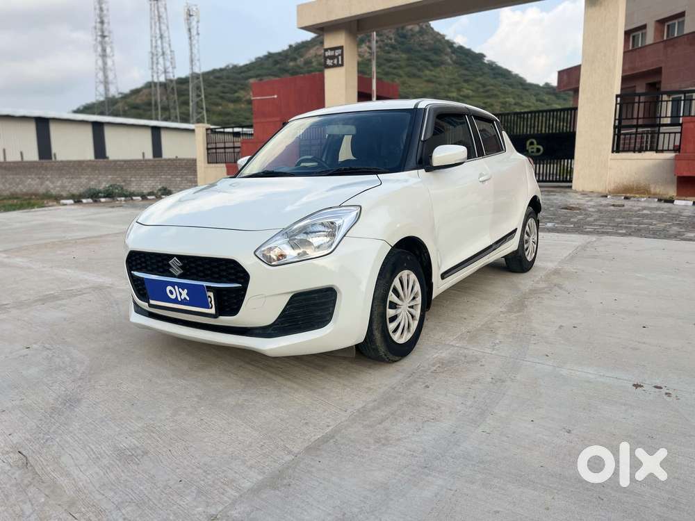 Maruti Suzuki Swift Vxi, 2022, Petrol