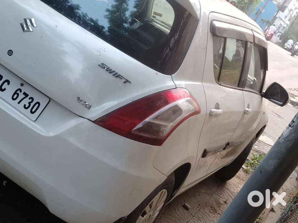 Maruti Suzuki Swift 2012 Petrol 80000 Km Driven