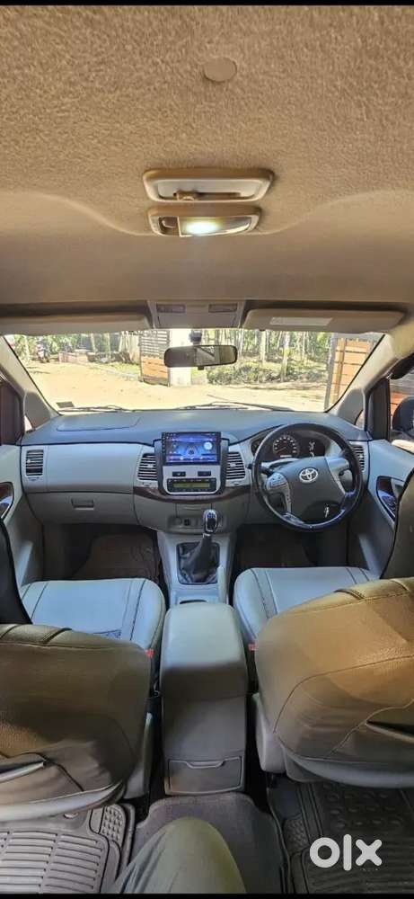 Toyota Innova 2013 Diesel V Option