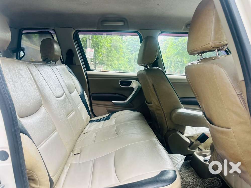 Mahindra Xuv300 W8 Diesel, 2018, Diesel