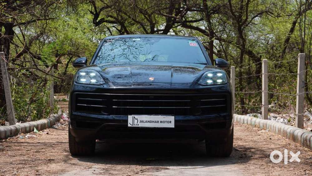 Porsche Cayenne Base, 2025, Petrol