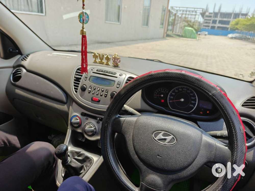 Hyundai I10 Sportz, 2014, Petrol