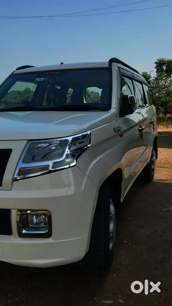 Turbo Diesel 7 Seater  22+ Milage Tyre Battery New With Warranty Card