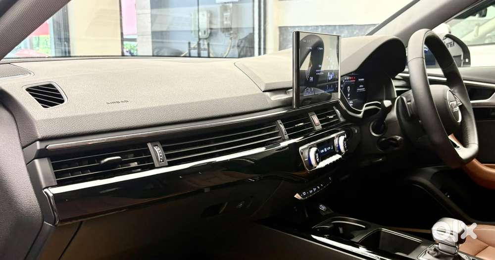 Audi A4 2.0 Technology 40 Tfsi, 2024, Petrol