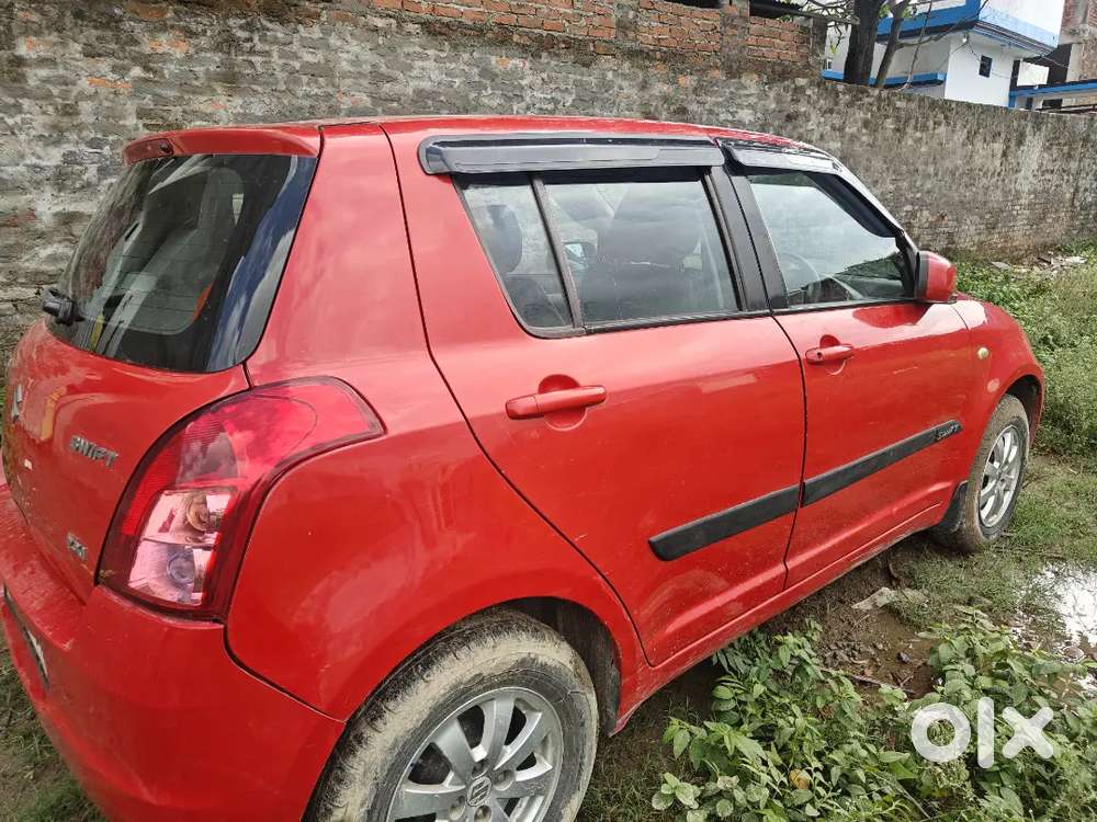 Maruti Suzuki Swift Dzire 2010