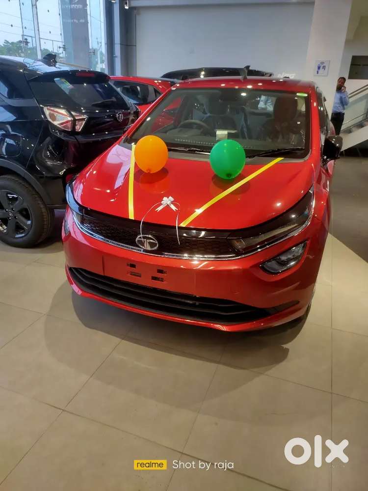 Well Maintained Tata Altroz With Fuel Economy Given 20+