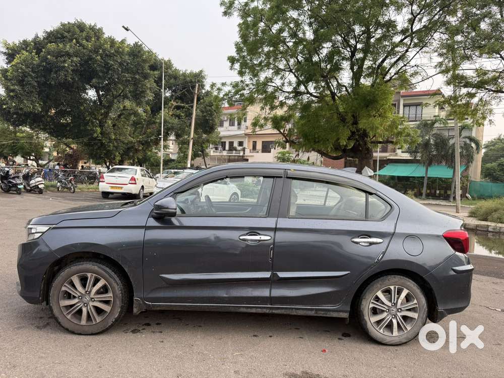 Honda Amaze Vx 1.2 Petrol Cvt, 2022, Petrol