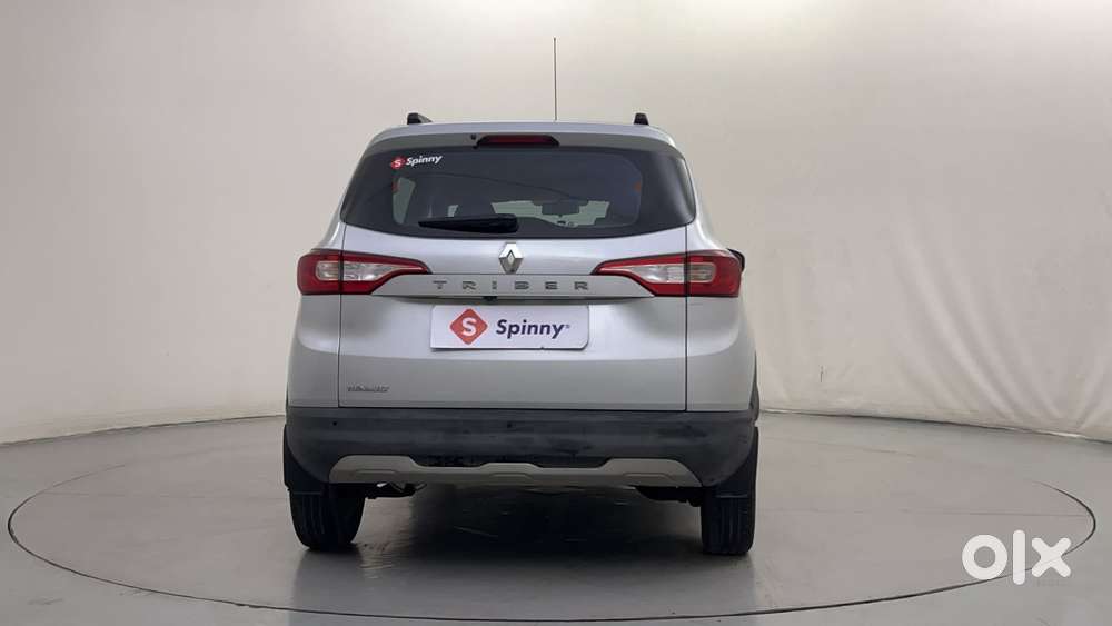 Renault Triber Rxz, 2022, Petrol