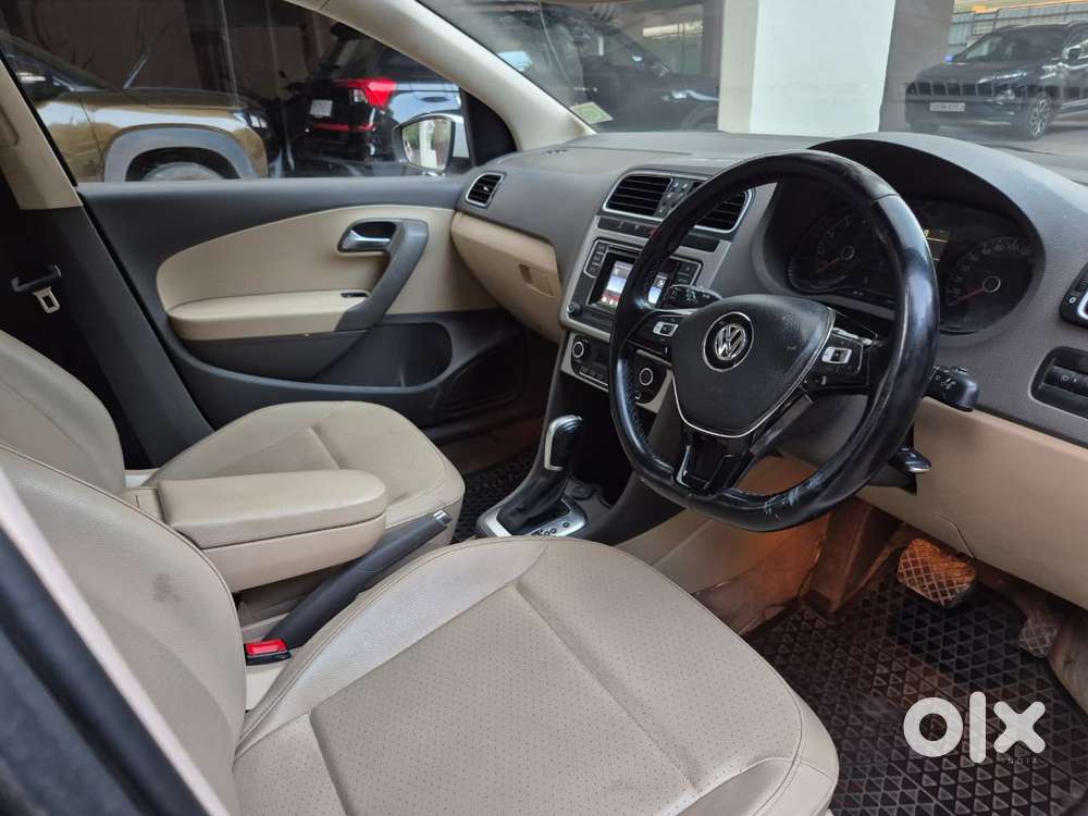 Volkswagen Vento 1.2 Tsi Highline Plus At, 2017, Petrol