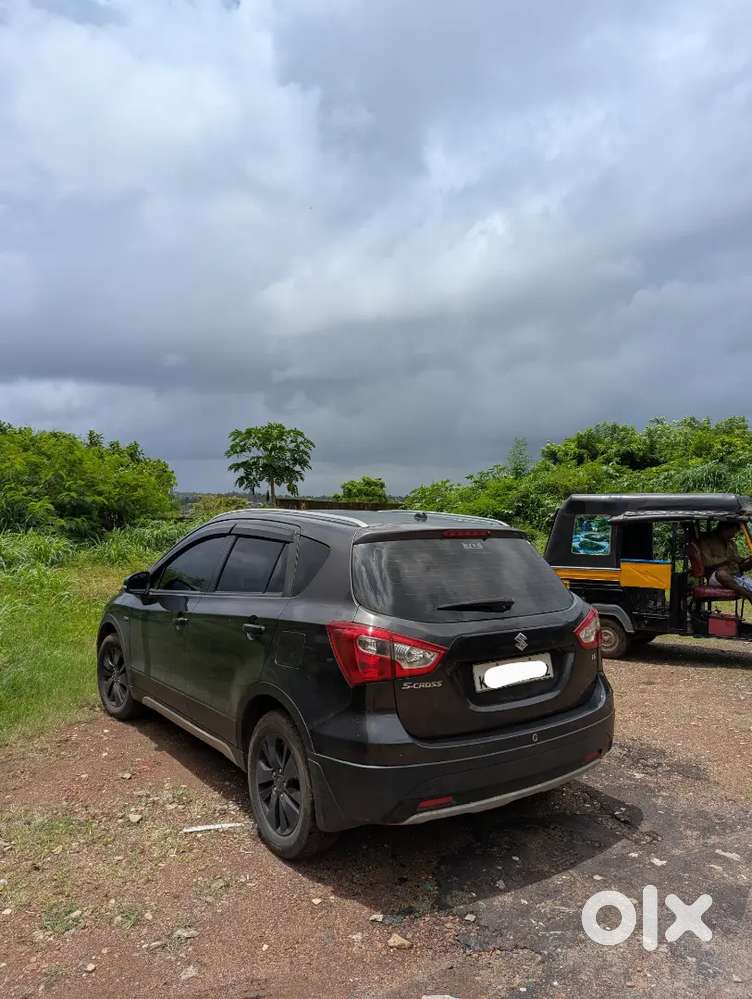 Maruti Suzuki S-cross 2015 Diesel Good Condition