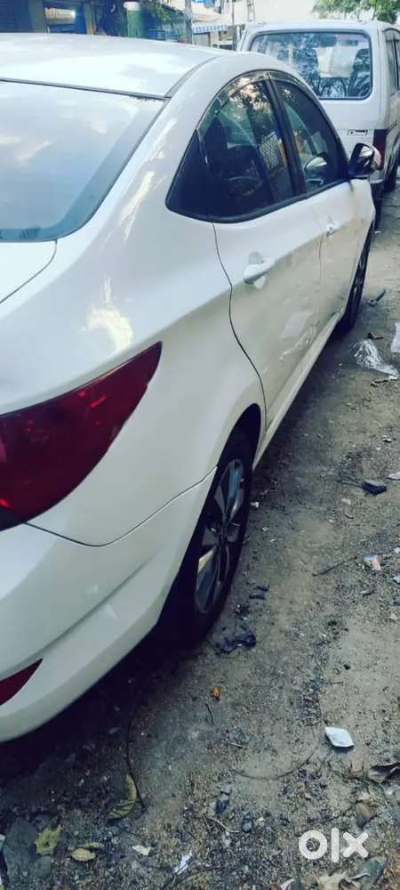 Hyundai Verna Crdi 2014