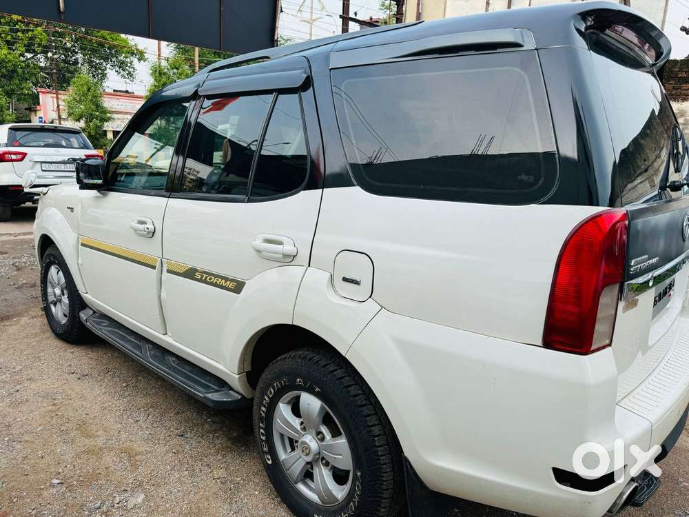 Tata Safari Storme