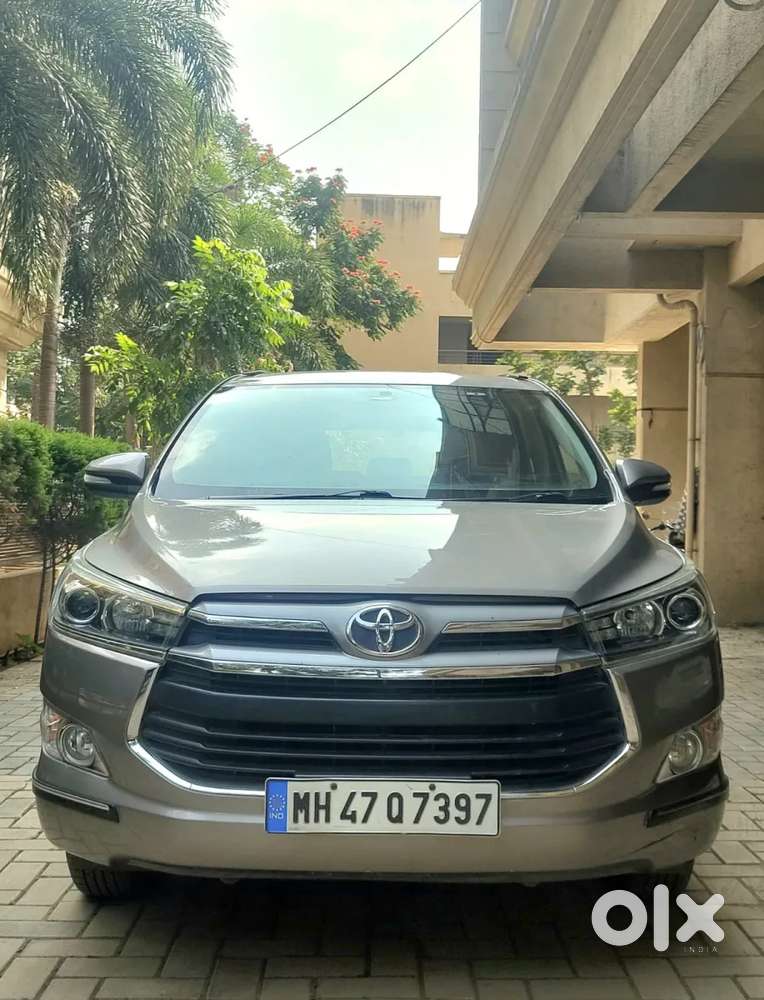 Toyota Innova Crysta 2.4 V 7 Str, 2016, Diesel
