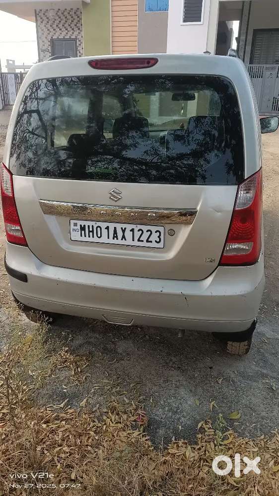 Cng-30 Petrol -25 Mileage Good Pickup On Road