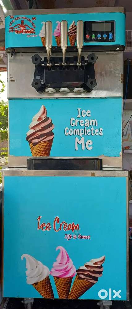 Ice cream making machine