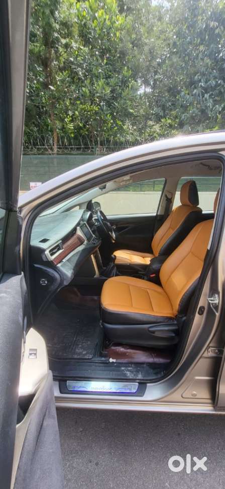 Toyota Innova Crysta 2.4 V, 2017, Diesel