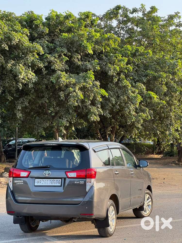 Toyota Innova Crysta 2.4 G Plus Mt 7 Str, 2020, Diesel