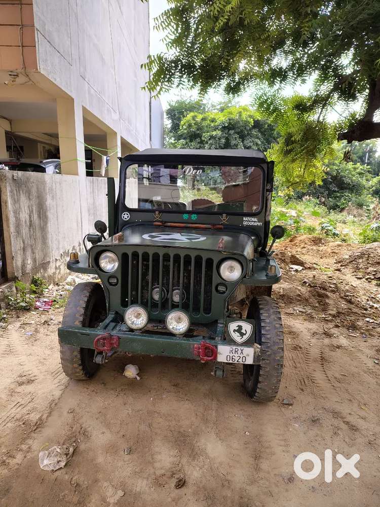 Mahindra Jeep Commander 750 1987