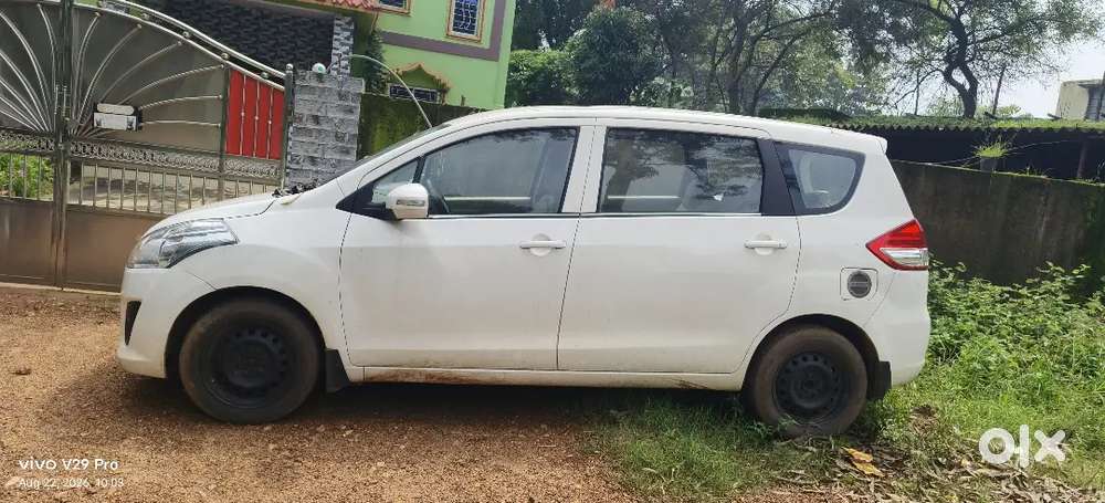 Maruti Suzuki Ertiga Diesel Manual 2013