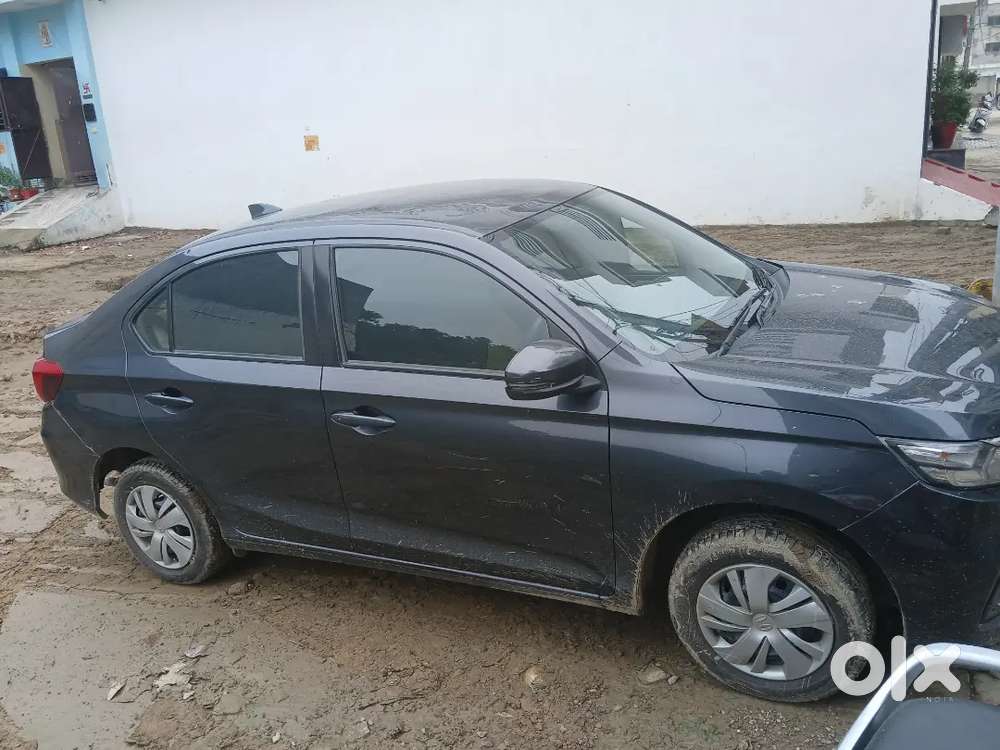 Honda Amaze Petrol Manual 2023 Variant