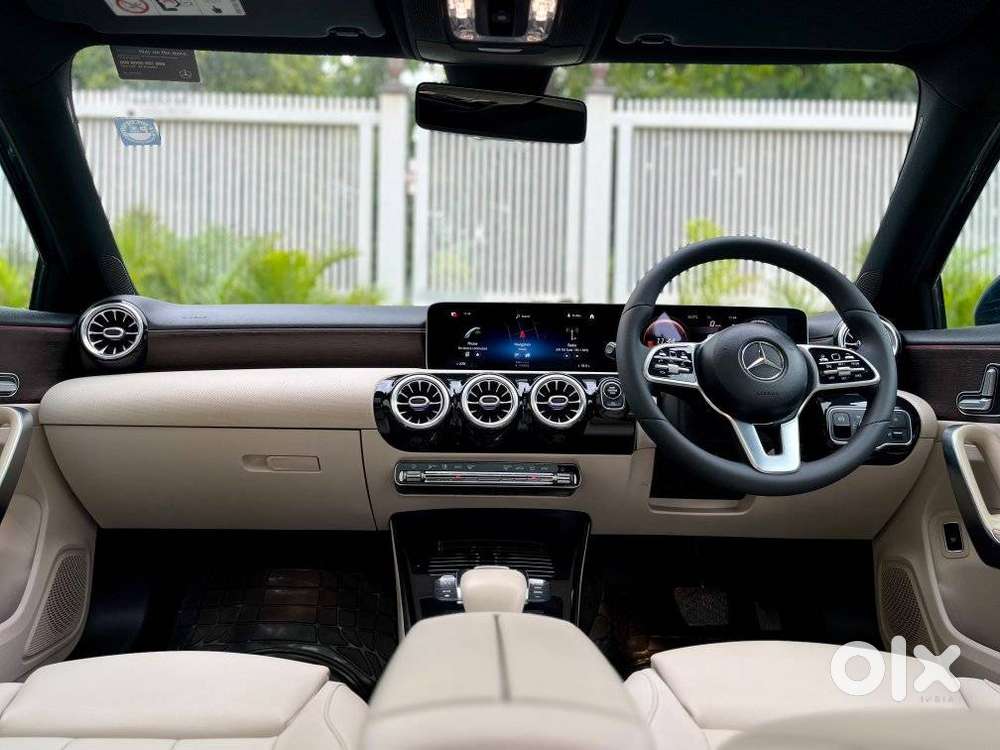 Mercedes-benz A-class Limousine 200, 2021, Petrol