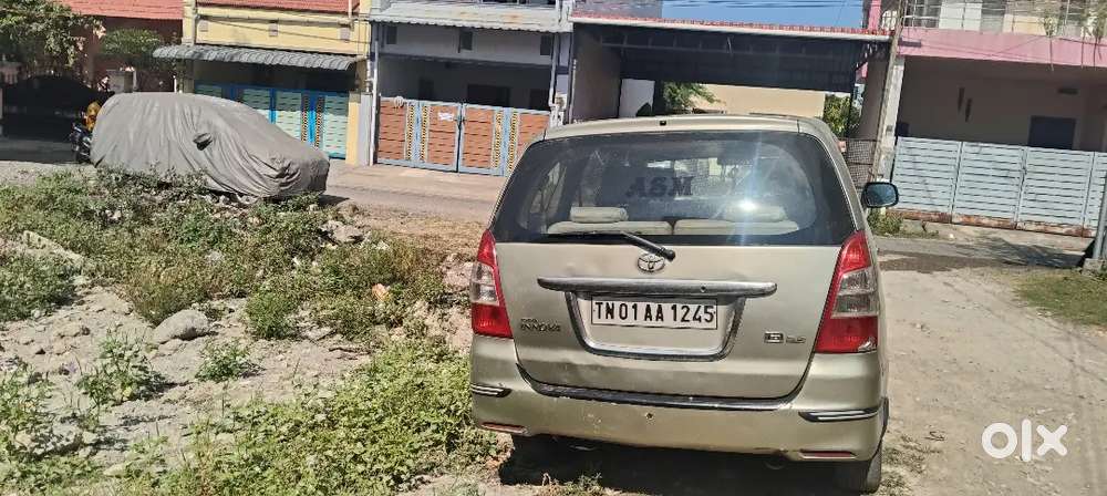 Toyota Innova Hycross 2005